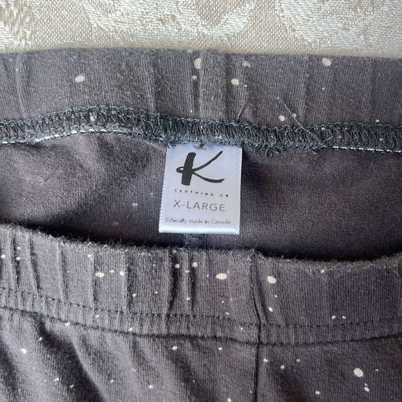 5/$25 K Clothing Co Speckled Leggings - Picture 6 of 8